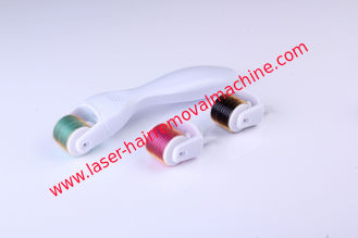 中国 LED 540 の針の Derma の圧延システム皮の若返りのためのチタニウムのマイクロ針のローラー療法 サプライヤー